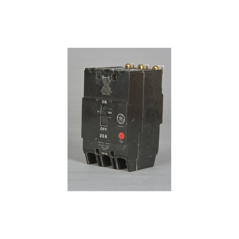 BREAKER TEY 3 X  15A     480V GE